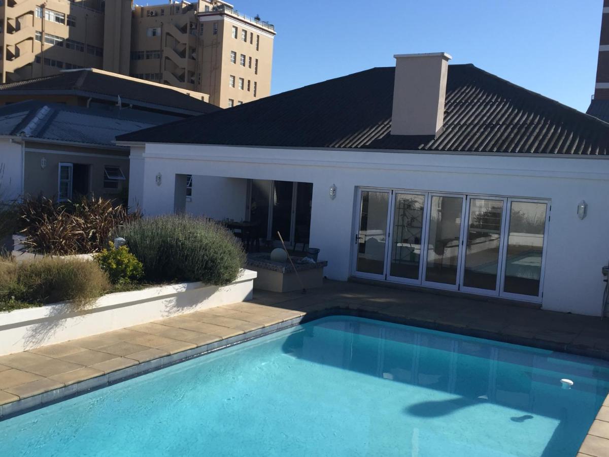 The Blue Lotus Guest House Port Elizabeth Kültér fotó